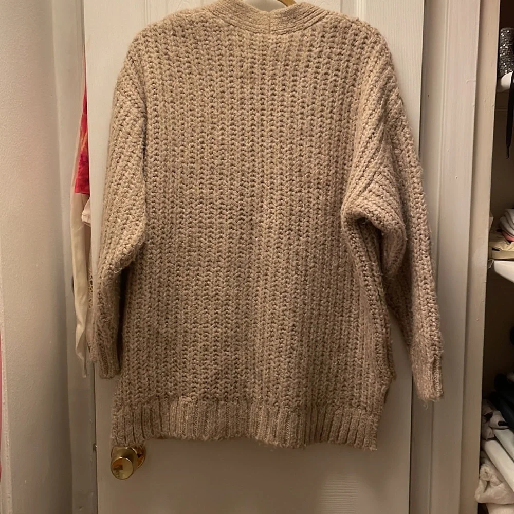 ZARA CHUNKY KNIT TORTOISE BUTTON CARDIGAN - Picture 3 of 3